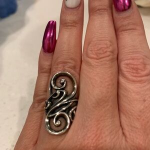 James Avery Silver Swirl Ring